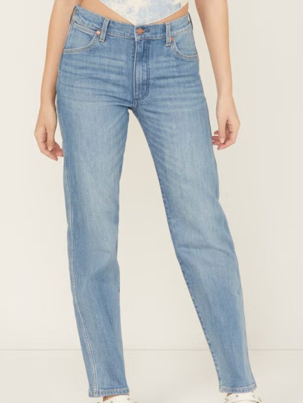 Wrangler Women's Sunset Medium Wash Mid Rise Straight Stretch Denim Jeans 18